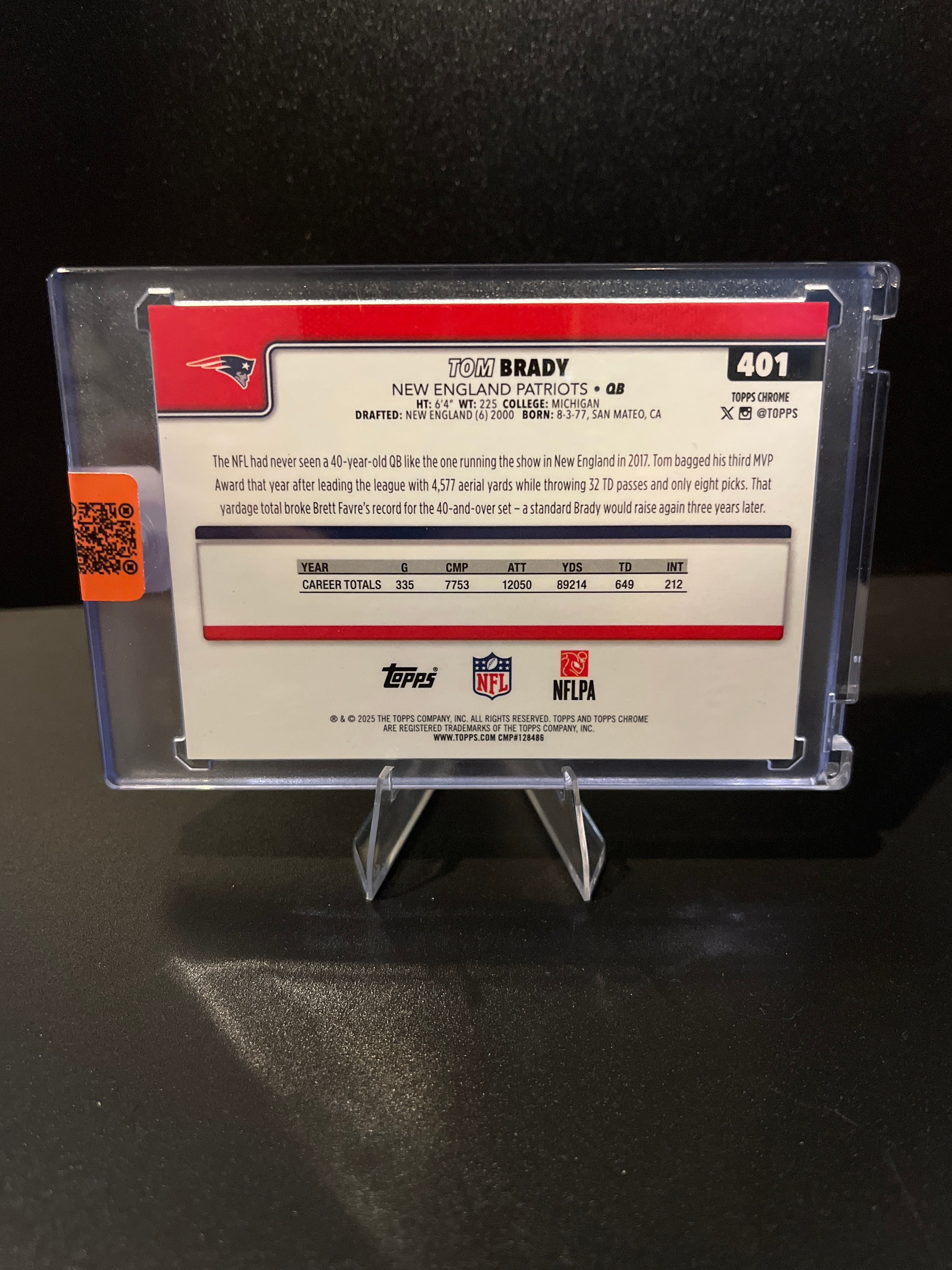 2025 Topps Chrome Football Tom Brady Image Variation Green Refractor No. 401 23/99