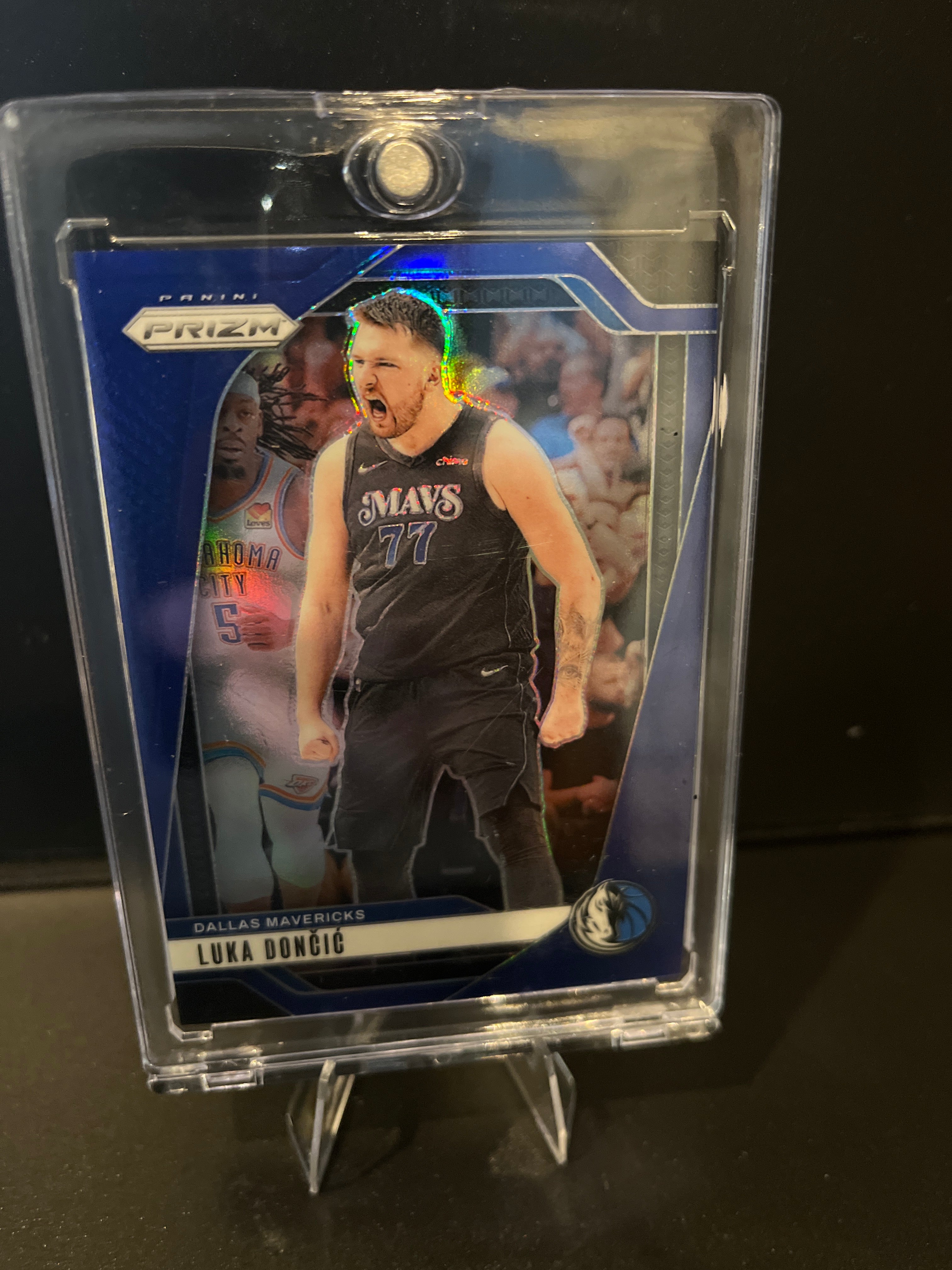 2024-2025 Prizm Basketball Luka Doncic Blue No. 89 072/199