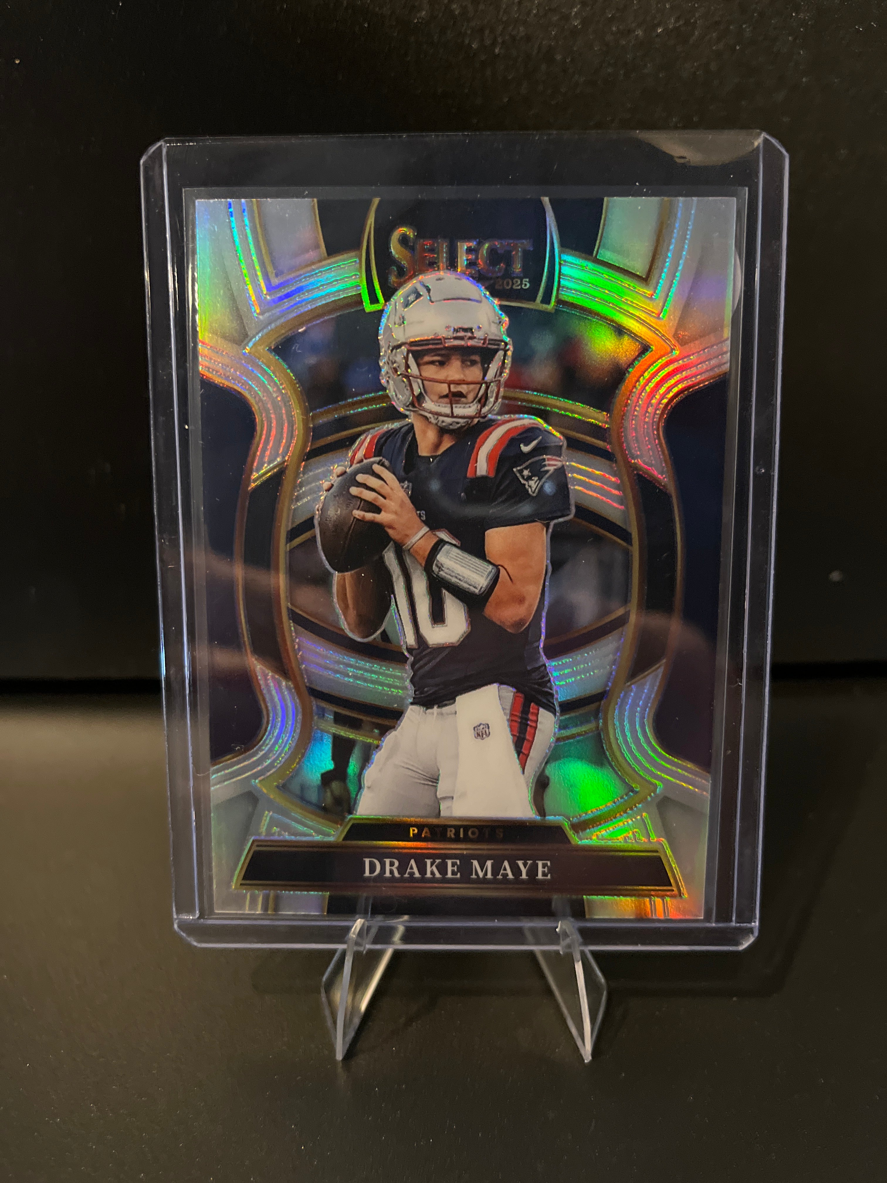 2025 Select Football Drake Maye Silver Prizm No. 80