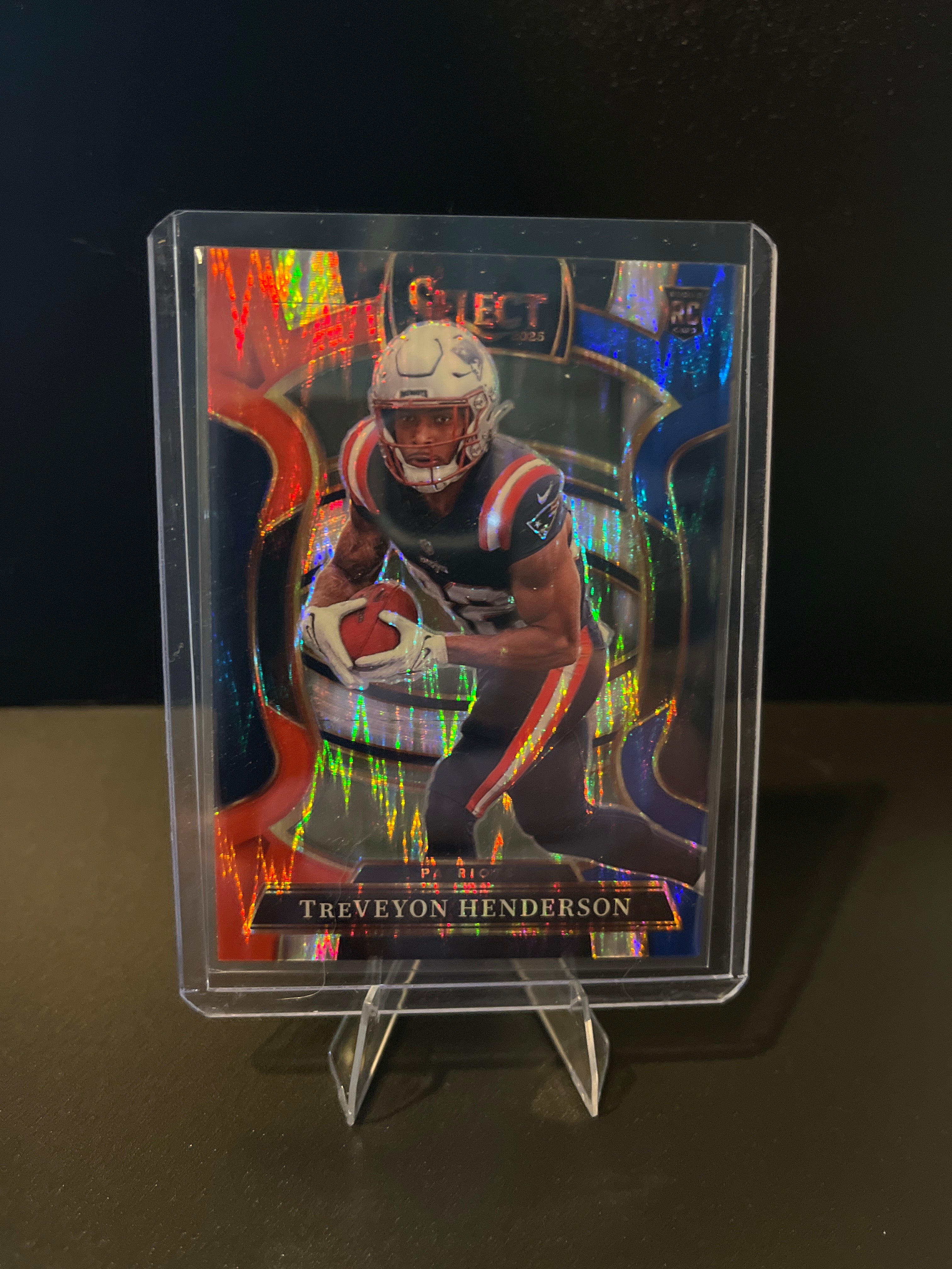 2025 Select Football TreVeyon Henderson (RC) Red and Blue Shock Prizm No. 78